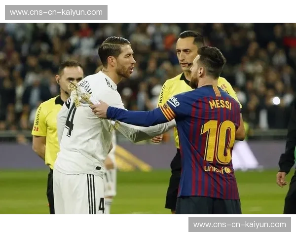 解析阿韦洛亚右路三人换位战术：如何激活巴尔韦德盘活皇马进攻